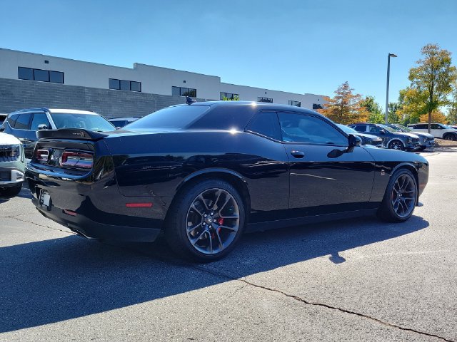 Used 2022 Dodge Challenger R/T Scat Pack w/ Plus Package RWD image 4