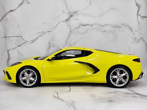 Used 2022 Chevrolet Corvette Stingray Preferred Cpe w/ 2LT image 8