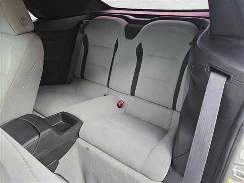 Used 2017 Chevrolet Camaro SS image 18