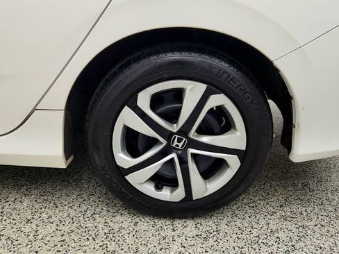 Used 2018 Honda Civic LX image 9