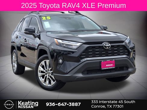 Used 2025 Toyota RAV4 XLE Premium FWD image 1