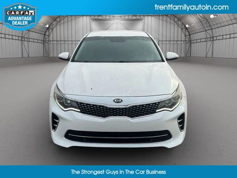 Used 2017 Kia Optima SX image 17