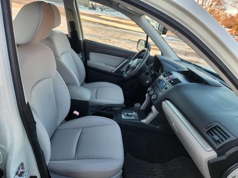 Used 2015 Subaru Forester 2.5i w/ Alloy Wheel Package image 18