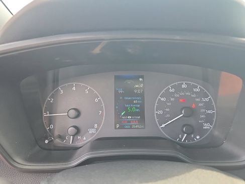 Certified 2023 Toyota Corolla SE w/ SE Premium Package FWD image 18