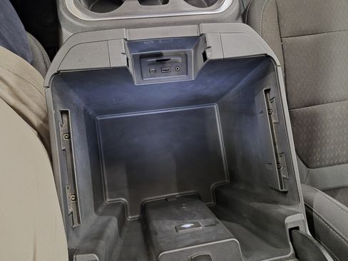 Used 2019 Chevrolet Silverado 1500 LT Trail Boss AWD/4WD image 30