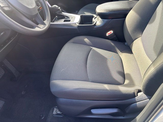 Used 2025 Toyota RAV4 LE AWD/4WD image 18