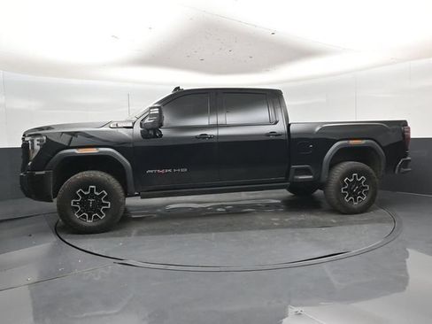 Used 2026 GMC Sierra 2500 AT4X AWD/4WD image 38