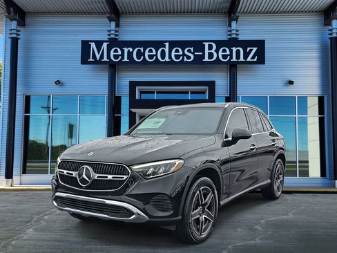New 2026 Mercedes-Benz GLC 300 4MATIC image 3