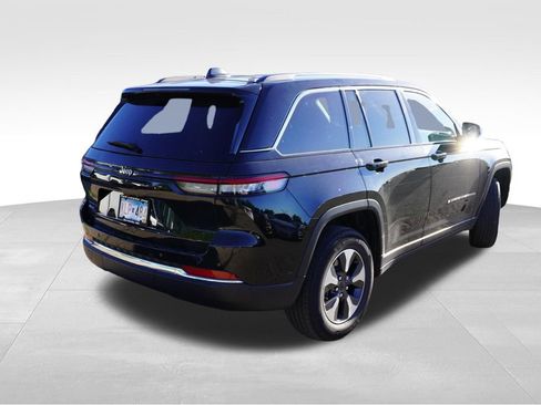Used 2022 Jeep Grand Cherokee Limited 4xe AWD/4WD image 3