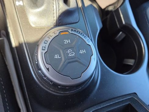 Used 2022 Ford Bronco Outer Banks image 24