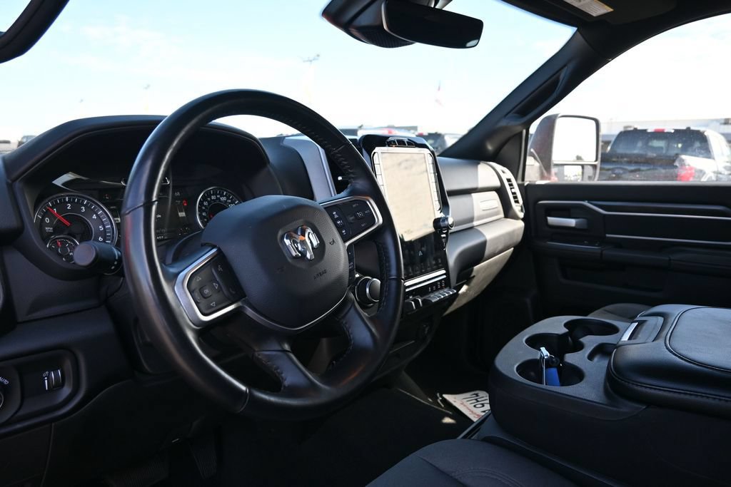 Used 2024 RAM 2500 Big Horn w/ Safety Group AWD/4WD image 23