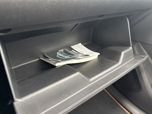 Used 2024 GMC Acadia AT4 w/ Super Cruise Package image 41