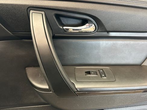 Used 2016 Chevrolet Traverse LTZ w/ LPO, 'HIT The Road' Package AWD/4WD image 22