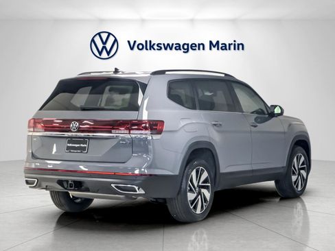 New 2026 Volkswagen Atlas SE image 5