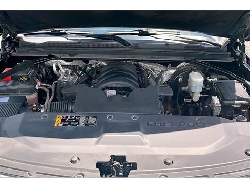 Used 2017 Chevrolet Tahoe Premier AWD/4WD image 51