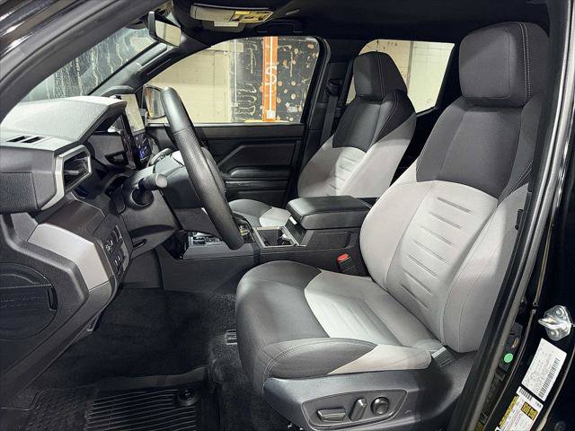 Certified 2025 Toyota Tacoma TRD Off-Road w/ TRD Off Road Upgrade Package AWD/4WD image 15