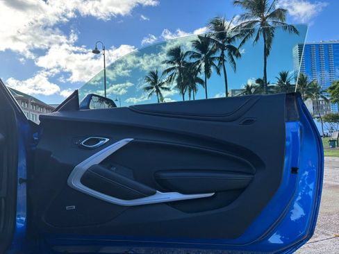 Used 2016 Chevrolet Camaro SS RWD image 14