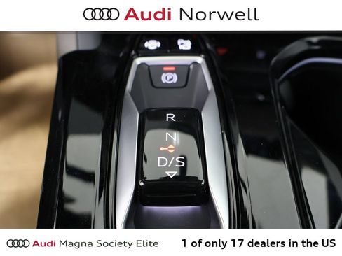 New 2026 Audi Q5 Premium Plus AWD/4WD image 3