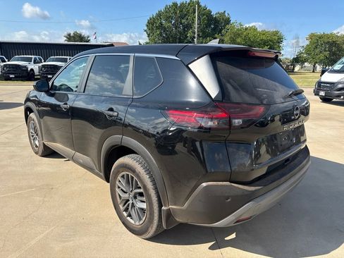 Used 2023 Nissan Rogue S FWD image 5