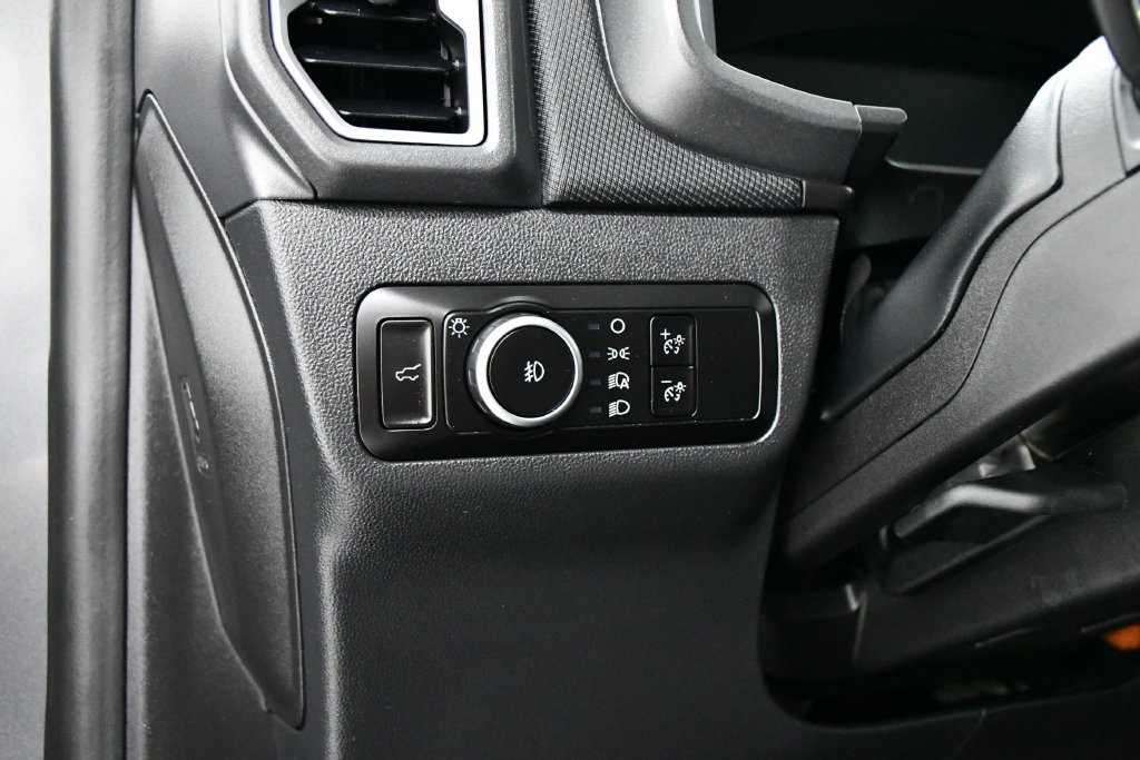 Used 2025 Ford Bronco Sport Badlands AWD/4WD image 11