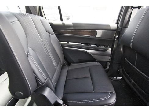 New 2027 Cadillac Vistiq Luxury AWD/4WD image 11