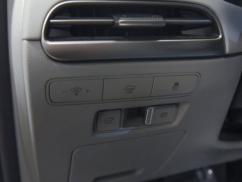 Used 2025 Hyundai Palisade SEL image 16