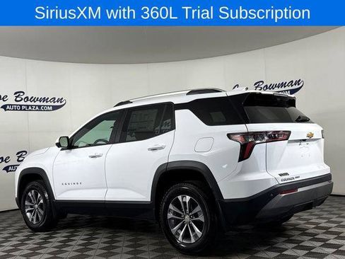 New 2026 Chevrolet Equinox LT w/ Convenience Package II AWD/4WD image 8