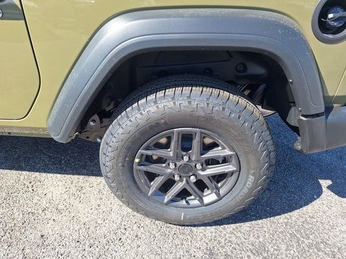 New 2026 Jeep Wrangler Sport AWD/4WD image 20