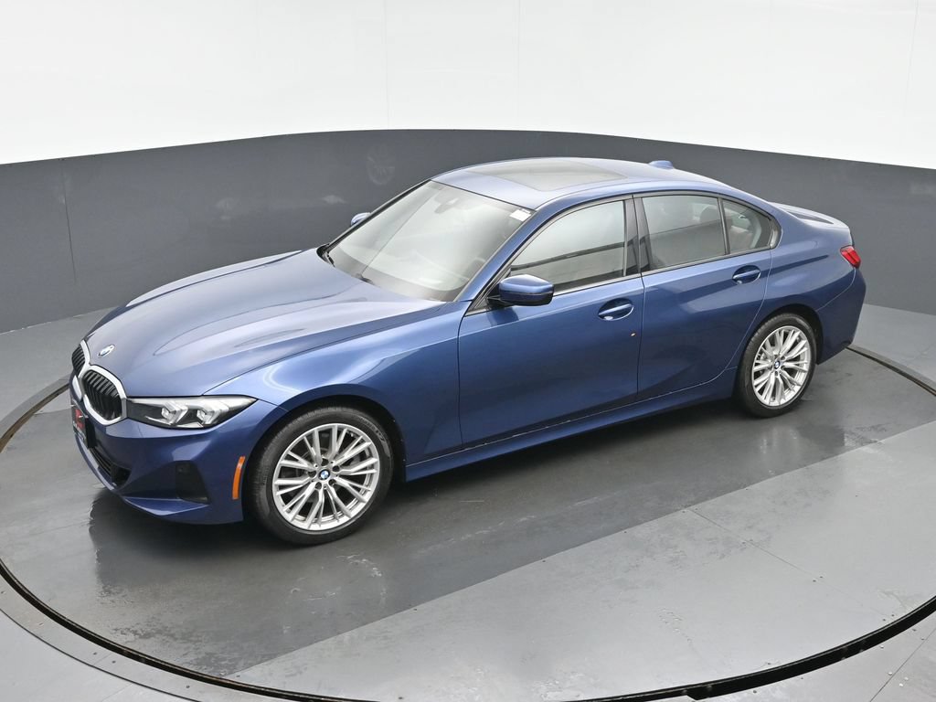 Used 2023 BMW 330i xDrive Sedan w/ Premium Package AWD/4WD image 35