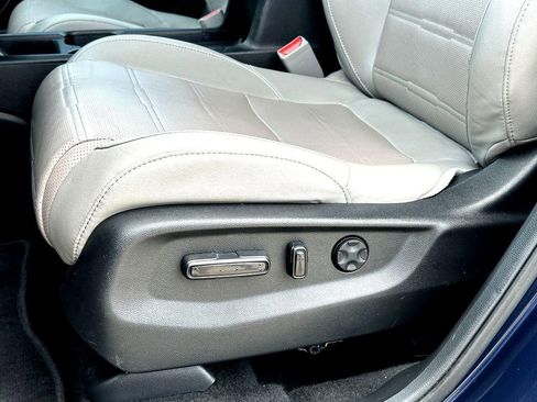 Used 2019 Honda CR-V EX-L image 14