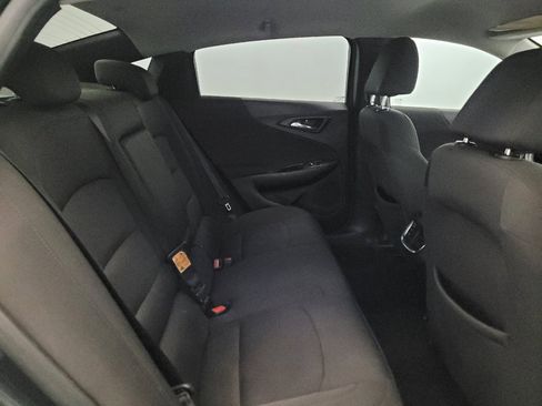 Used 2018 Chevrolet Malibu LT FWD image 19