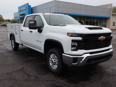 New 2026 Chevrolet Silverado 2500 W/T w/ WT Convenience Package AWD/4WD image 2