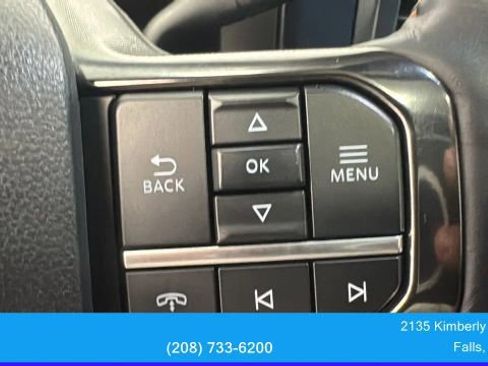 Used 2024 Ford F350 Platinum w/ FX4 Off-Road Package image 29