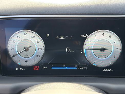 Used 2023 Hyundai Tucson Limited image 27