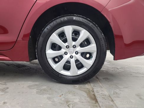 Used 2024 Toyota Corolla LE image 11