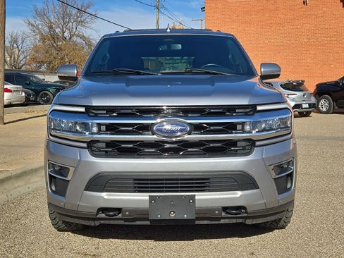 Used 2022 Ford Expedition Limited image 10