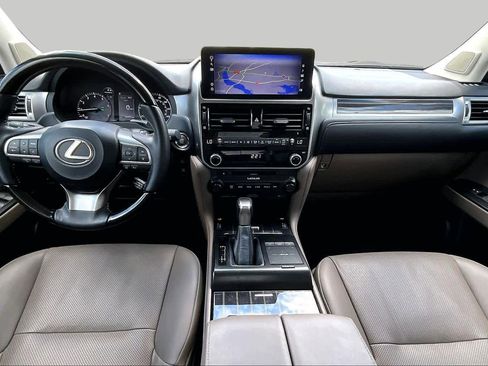 Used 2023 Lexus GX 460 Premium AWD/4WD image 16