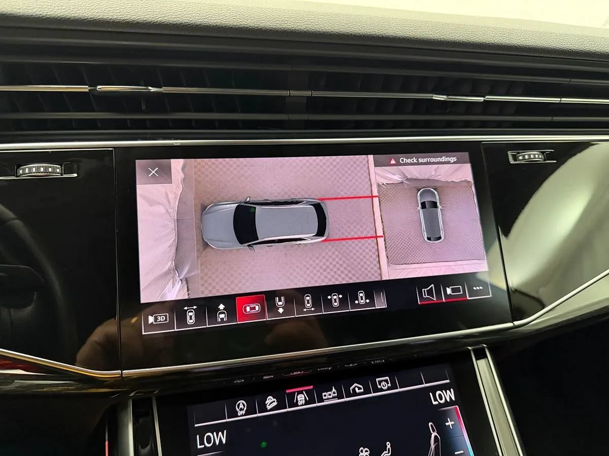 Used 2019 Audi Q8 Premium Plus AWD/4WD image 26