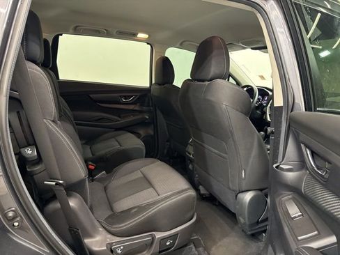 Used 2024 Subaru Ascent Premium w/ Convenience Package AWD/4WD image 12