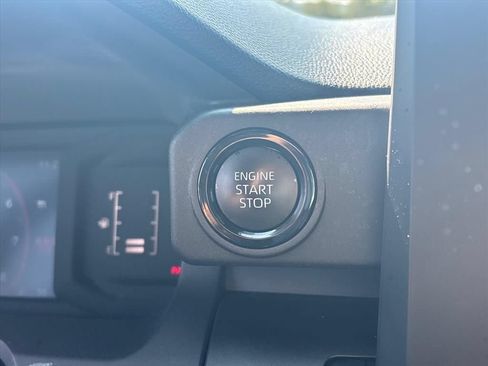 Used 2024 Toyota Tacoma SR w/ SR Upgrade Package AWD/4WD image 35