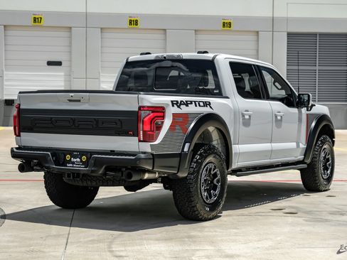 Used 2026 Ford F150 Raptor w/ Equipment Group 803A Raptor R AWD/4WD image 17