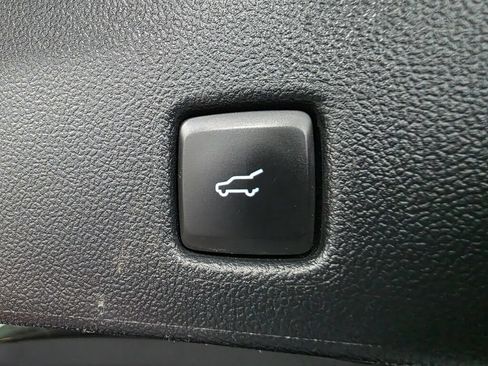 Used 2023 Ford Escape Active w/ Tech Pack #1 FWD image 18
