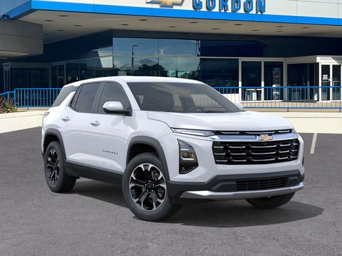 New 2026 Chevrolet Equinox LT w/ Convenience Package II image 7