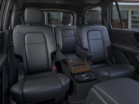 New 2026 Lincoln Aviator Reserve AWD/4WD image 12