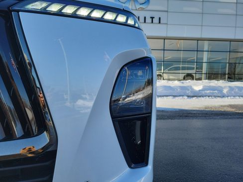 New 2026 INFINITI QX80 Autograph w/ Premium Cargo Package image 14