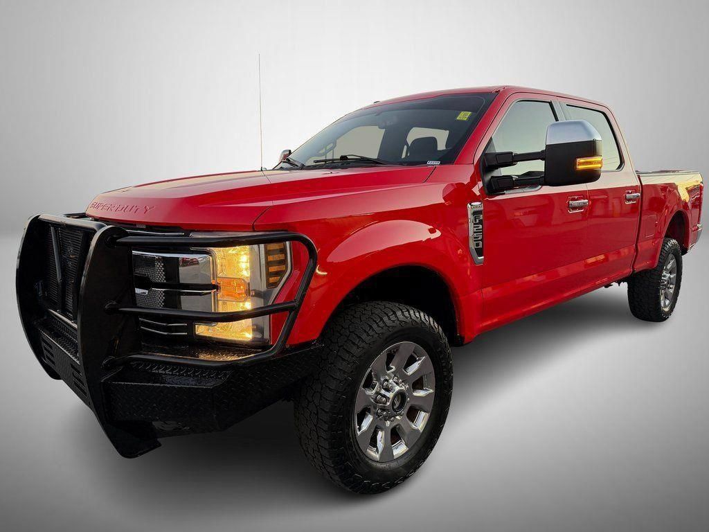 Used 2018 Ford F250 Lariat w/ Chrome Package AWD/4WD image 2