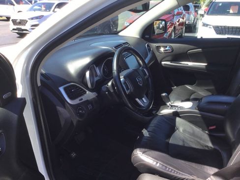 Used 2014 Dodge Journey Limited w/ Sun/Sound & Wheel Group AWD/4WD image 10