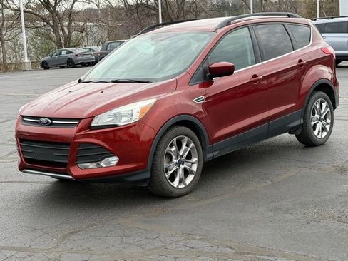 Used 2016 Ford Escape SE w/ SE Leather Comfort Package image 3