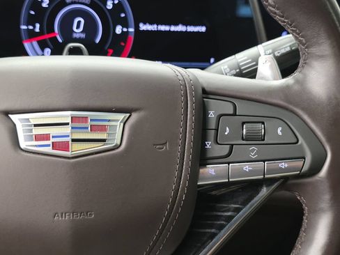 Used 2023 Cadillac Escalade ESV V AWD/4WD image 37
