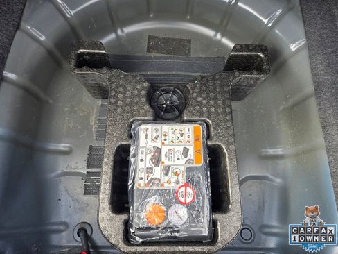 Used 2024 Ford Mustang Coupe image 19